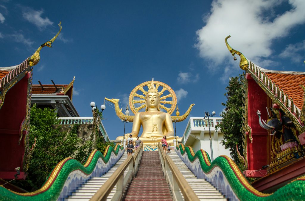 Wat Phra Yai