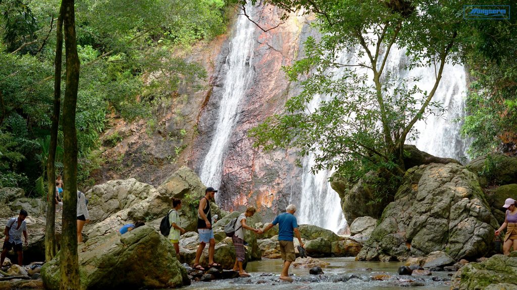 na muang waterfall